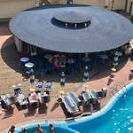 アパート Plaza サニービーチ