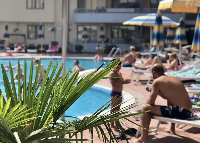 Plaza * サニービーチ