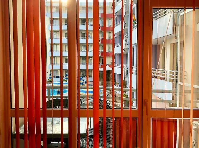 Central Plaza Studio 써니비치